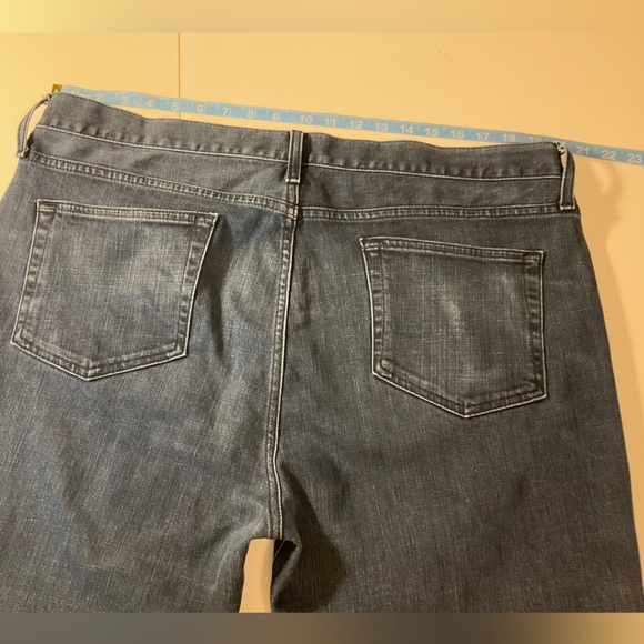 Nice men’s Cremieux blue jeans! 40x30. Like new! - Picture 4 of 7